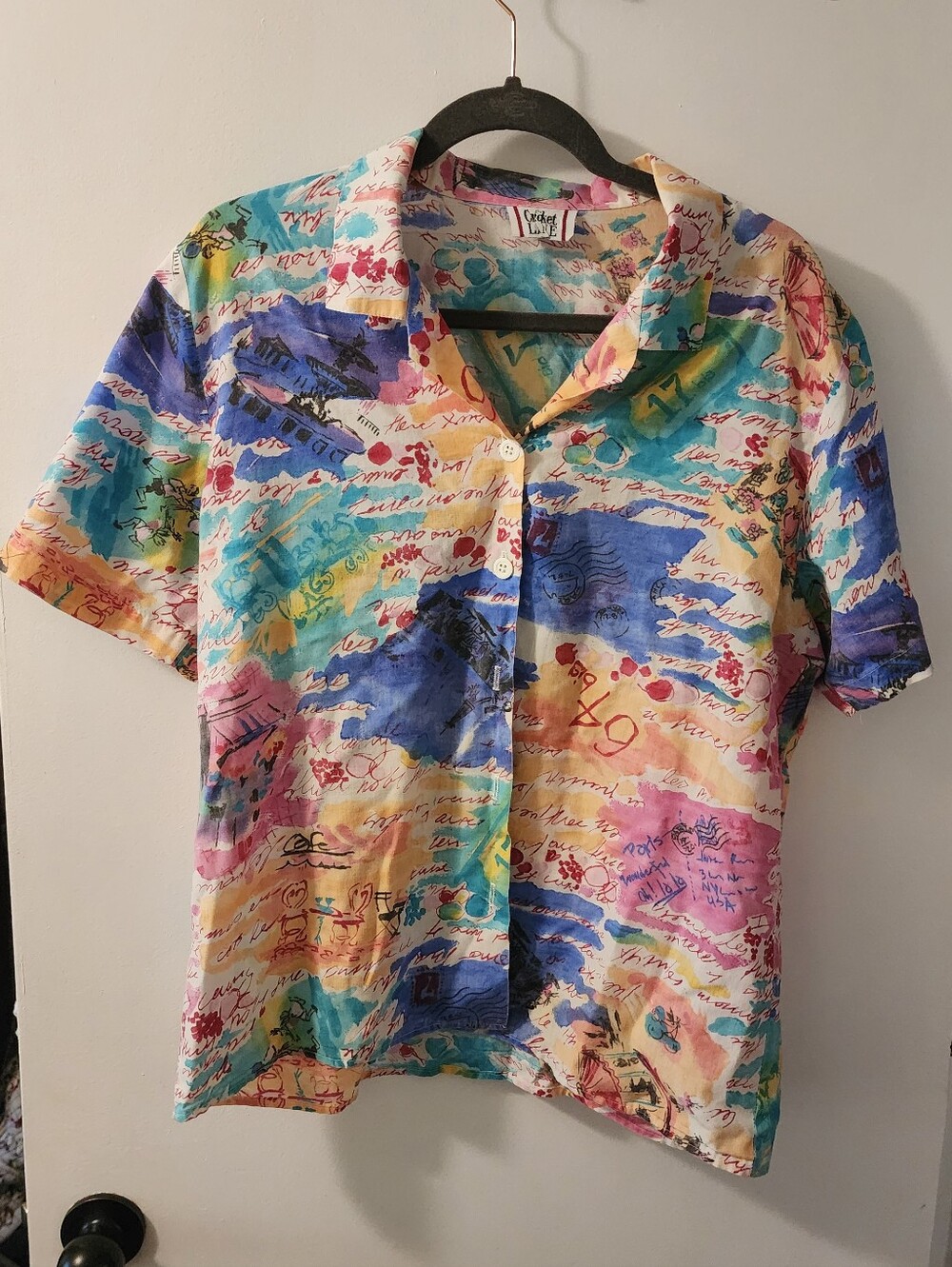 Vintage Multicolor Short-Sleeve Womans Button-Up Shirt